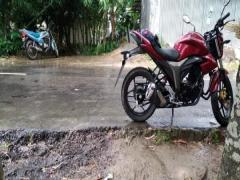 Suzuki Gixxer Dual Disc Dual Tone